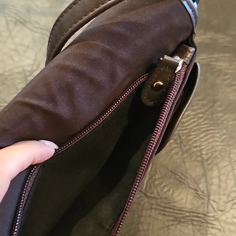 Liz Claiborne Dark Brown Crossbody Bag - Picture 4 of 6